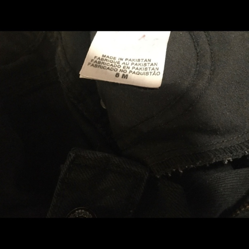 Levi’s Dark Grey/Black Skinny Jeans